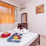 Cozy In City's Suburbs Apartment Lefkada City