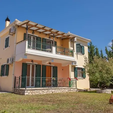 Cozy In City's Suburbs * Lefkada City