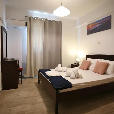 Cozy In City's Suburbs Apartment