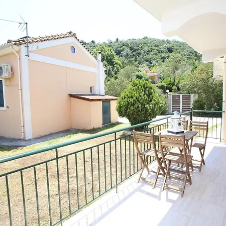 Apartment Cozy In City's Suburbs Lefkada City