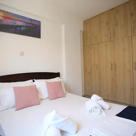 Cozy In City's Suburbs Apartment Lefkada City