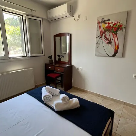 Cozy In City's Suburbs Apartamento