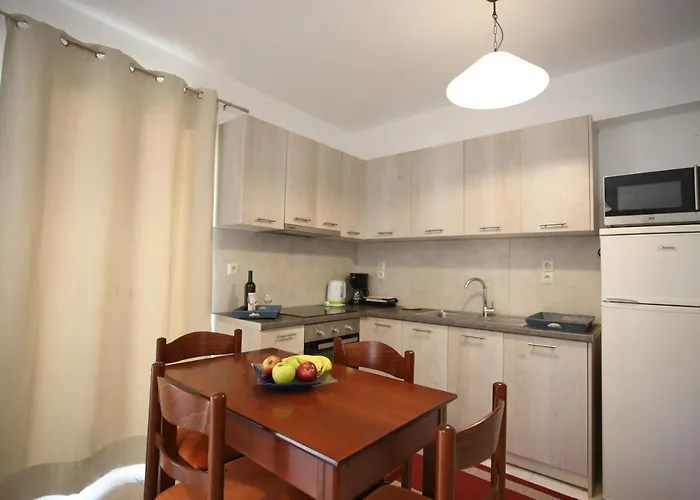 Apartamento Cozy In City's Suburbs